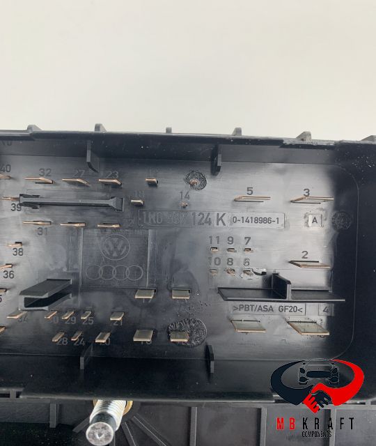 Panou sigurante 1k0937124k Volkswagen VW Golf a 5-a generatie