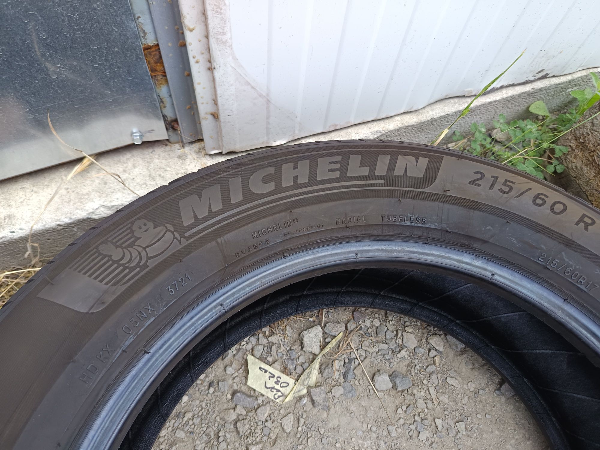 215 60 R 17 MICHELIN Дот 3721