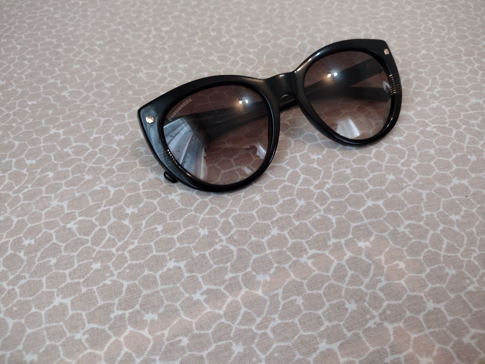 Слънчеви очила Dsquared2