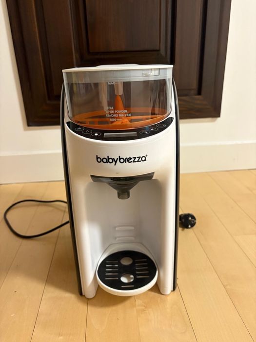 Baby brezza  aparat de facut lapte praf