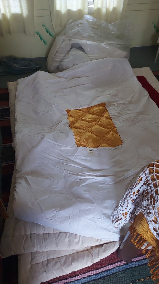 Черги възглавници,юргани