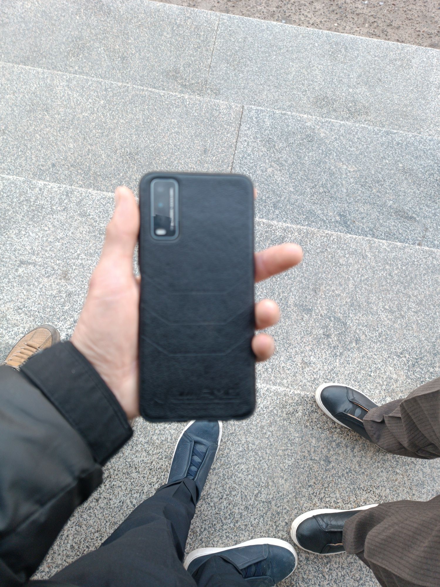 Telefon Vivo v2028