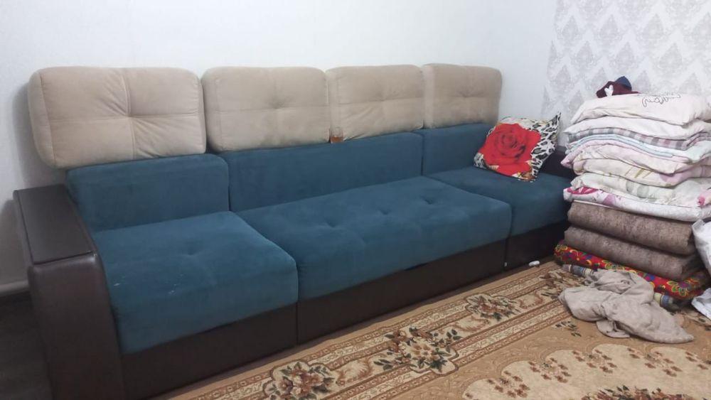 Срочно продается диван