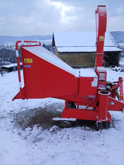 tocătoare de crengi Dupa tractor