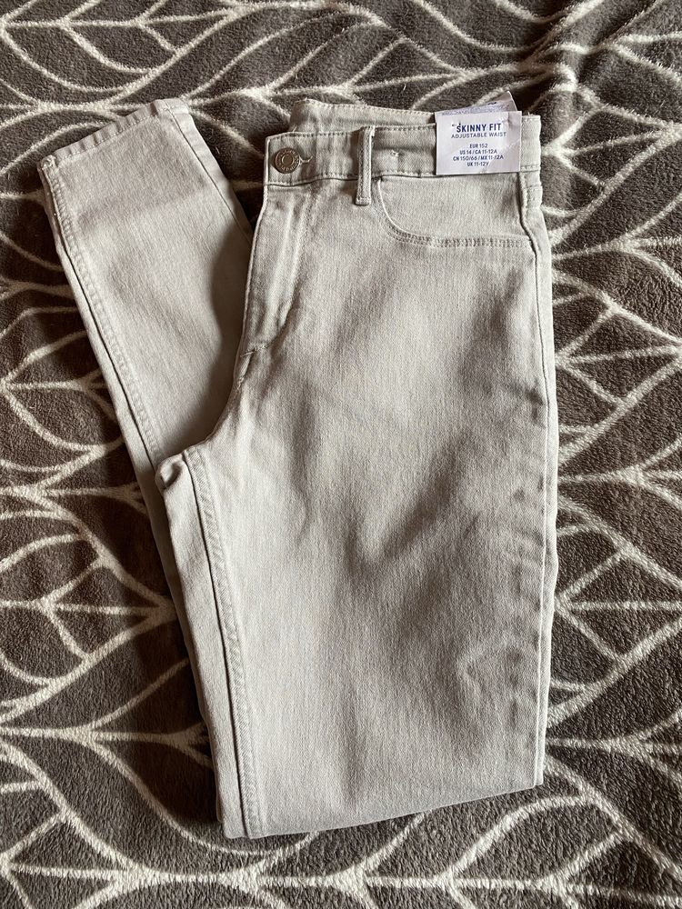Нови сиви дънки за момче H&M /11-12