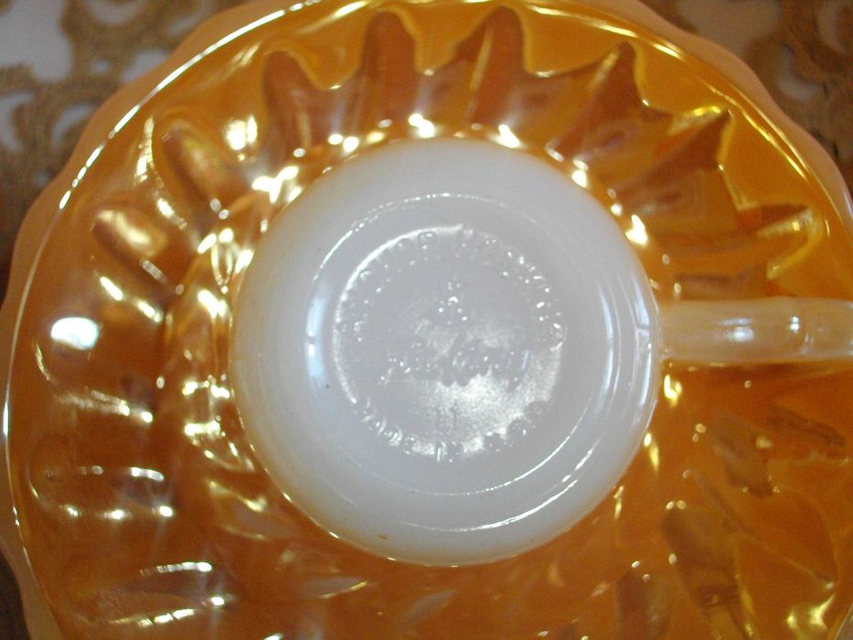 37 Части Нов Сервиз Чай Кафе Made in USA FIRE KING ANCHOR HOCKING-1940