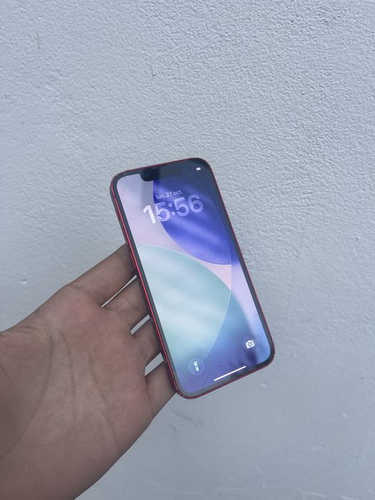 vand/schimb IPhone 13 mini red