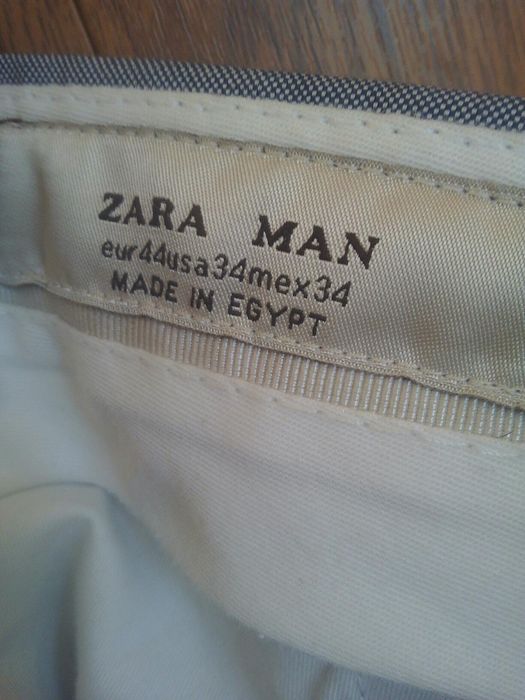 Costum Zara original Egipt adus recent.