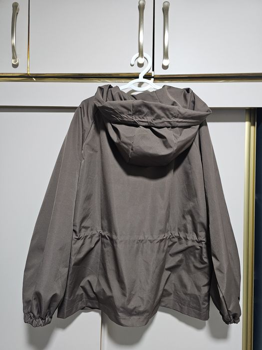 Новая женская куртка