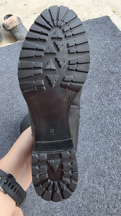 Зимние кожанные сапоги