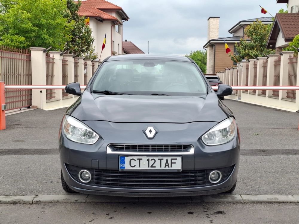 Renault Fluence 1.6 Benzină / 103.000 km / Euro 5 / Full / Impecabil