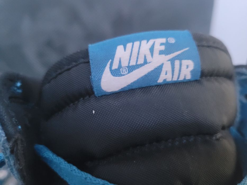 Jordan 1 high dark marina blue marimea 40