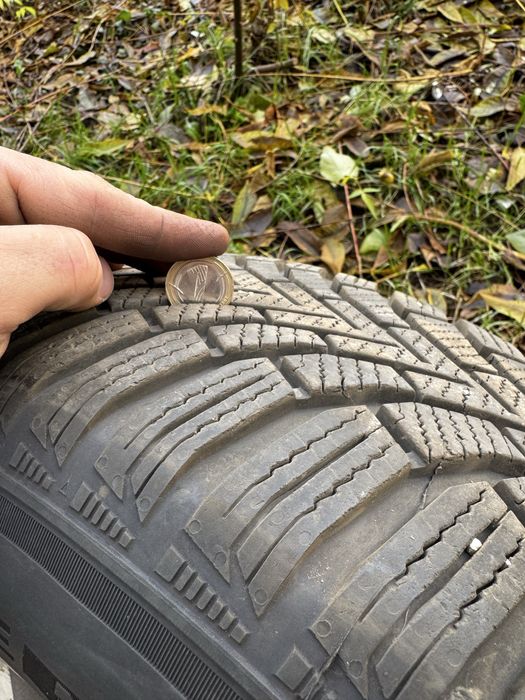 Продавам Зимни гуми и джанти за Субару