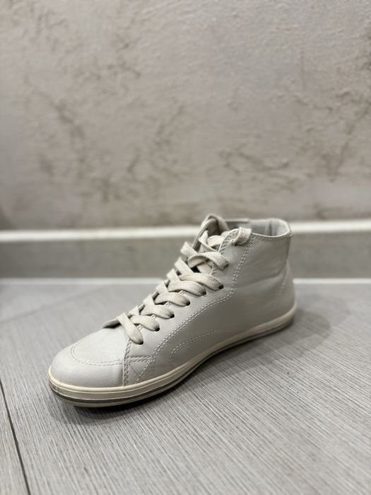 Сникърси ,,S.Oliver’’