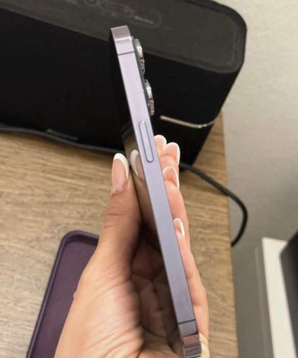 Iphone 14 pro Deep purple Като нов!