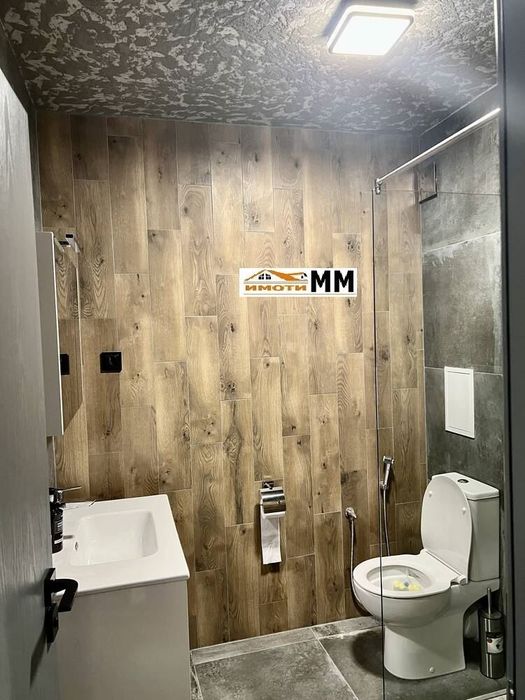 Дава се под наем Тристаен апартамент в Пловдив, Остромила - 90 кв.м за 561 € - Снимка #9