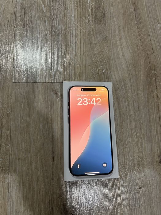 Iphone 15 pro Blue 128 gb + слушалки