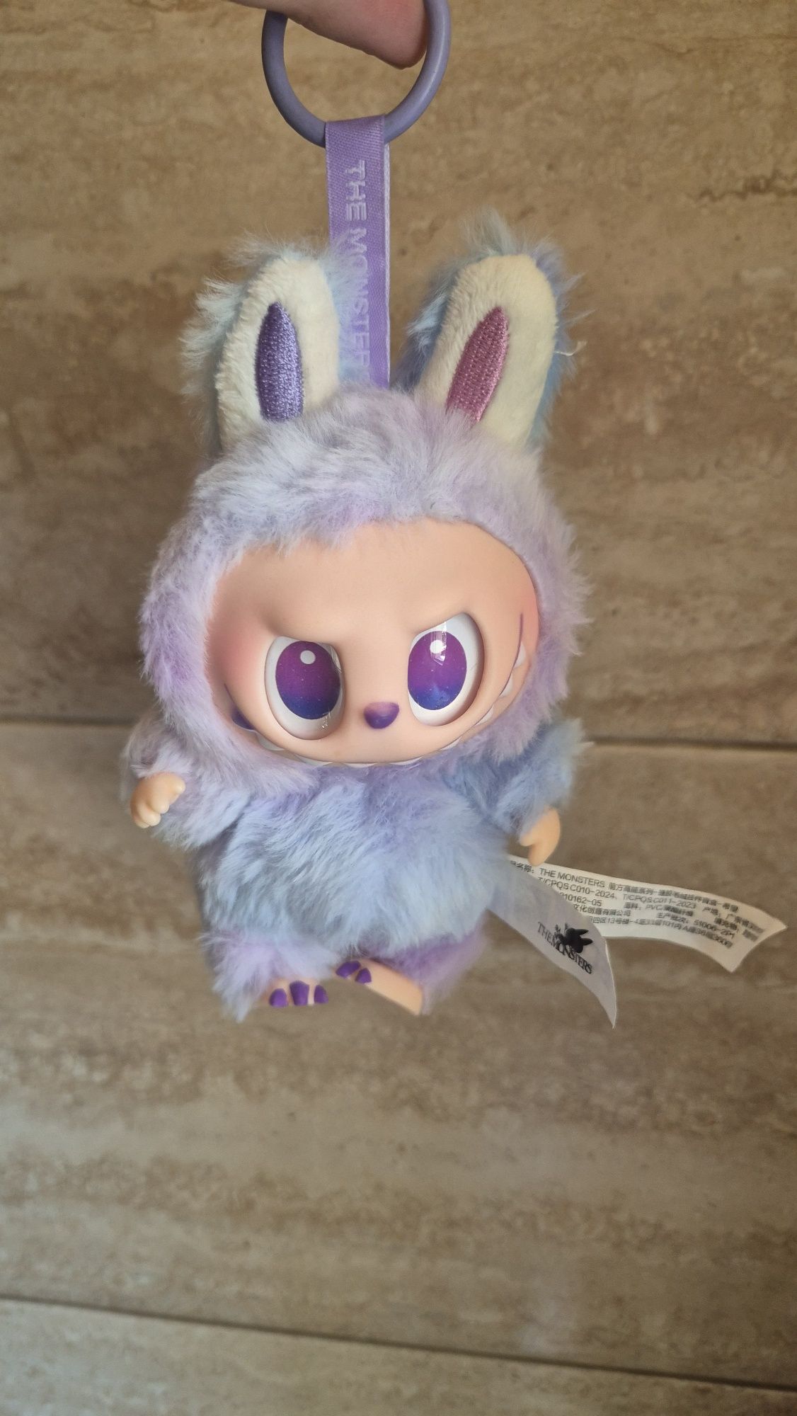 Papusa LaBubu varianta BigIntoEnergy