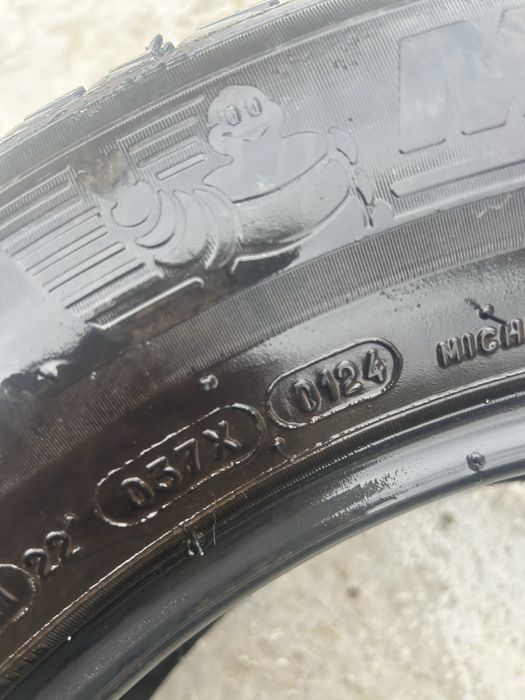 2 anvelope Michellin iarna m+s 215/65/R17