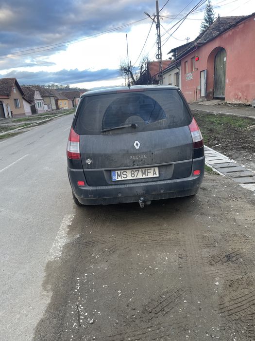 Vand masina renault motro 19 .2006