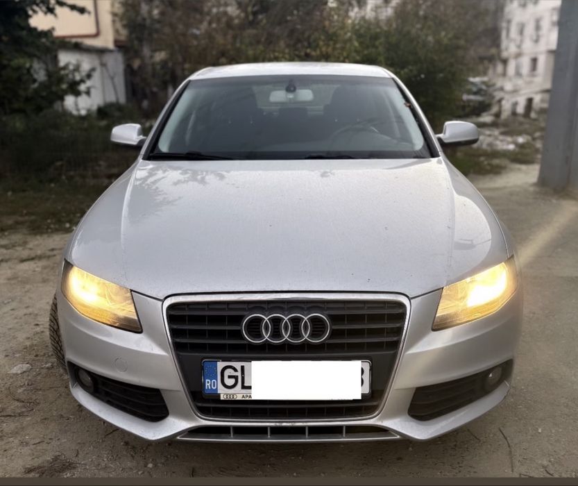 Vand Audi A4 B8 2010