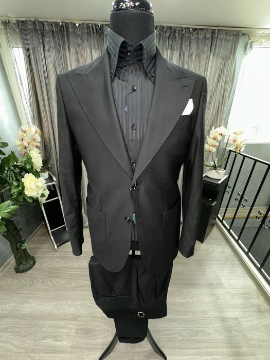 Costum Sartoria, Marimi disponibile.46/48/50/52/54/56