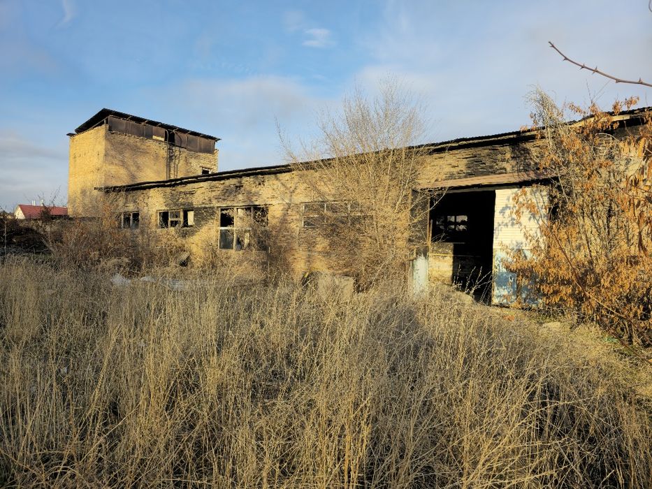 Продам участок 63 сотки в центре города Есык