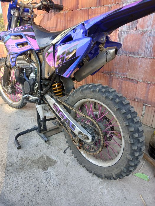 Gas gas 300cc 2t  motor enduro  6 viteze.   Pret 2200 euro sau schimb