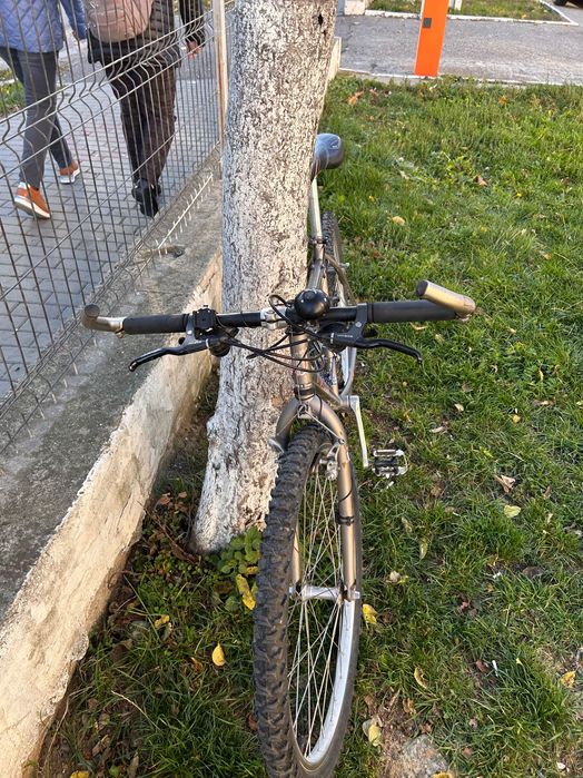Vând bicicletă alpina 5.3