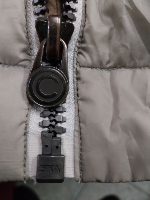 COLMAR-.M разм(48),мъжки елек с гъши пух,оригинален.