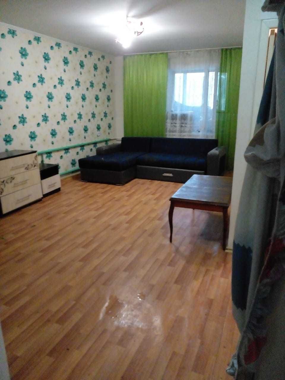 1 комн.кв. на ЧАСы в 4 мкрне