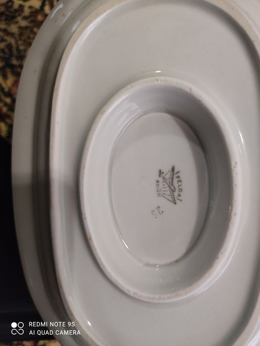 ПасудаКора шахзодала сотилади оладиганла телефон килила