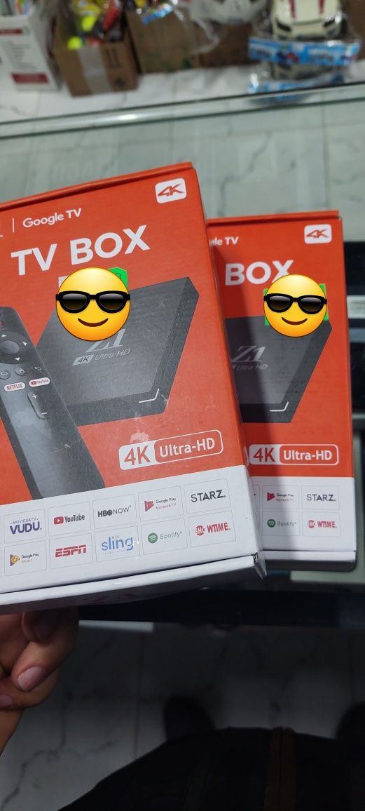 Tv box xar xil turdagisi bor. 50tadan ortiq kanallari bor.