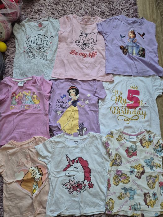 Lot tricouri 4-5ani. Stare foarte buna.