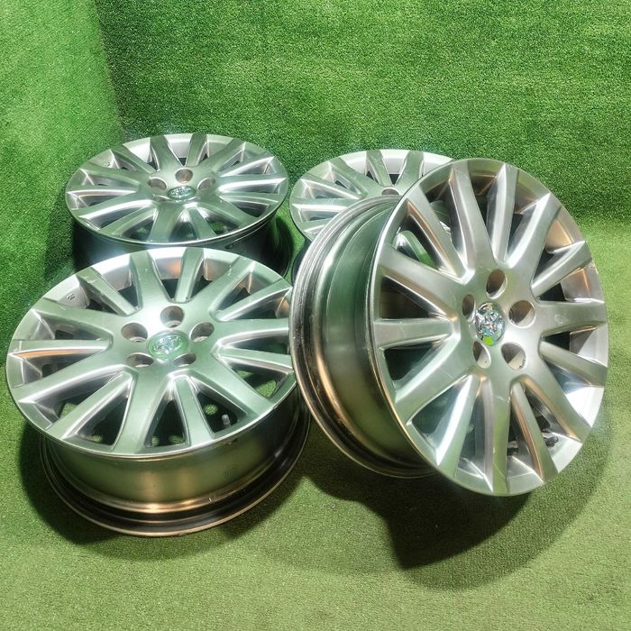 Продам Диски оригинал R17 7JJ PSD 5/114,3 DIA60,1 ET45 от Toyota Crown
