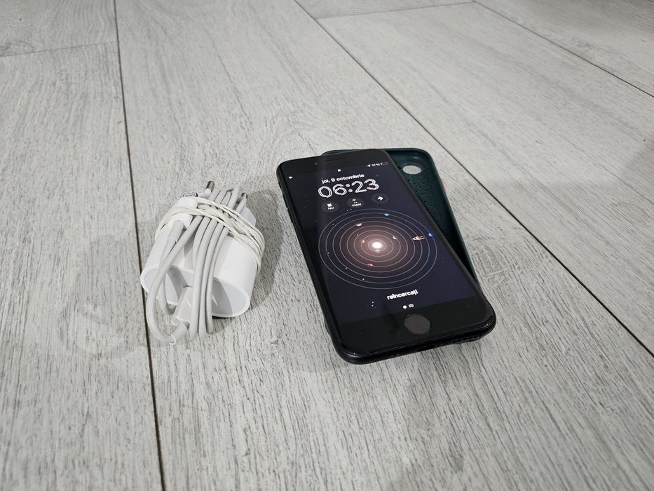 Vand Iphone SE 64 Gb Neverlock stare buna