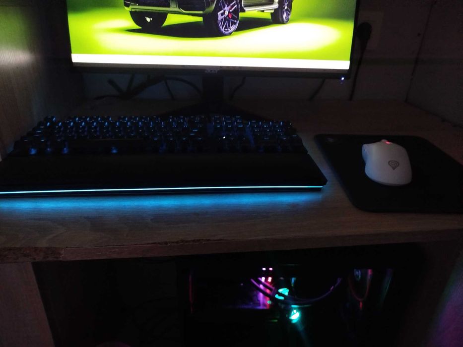 Acer Nitro VG240YM3bmiipx има гаранция