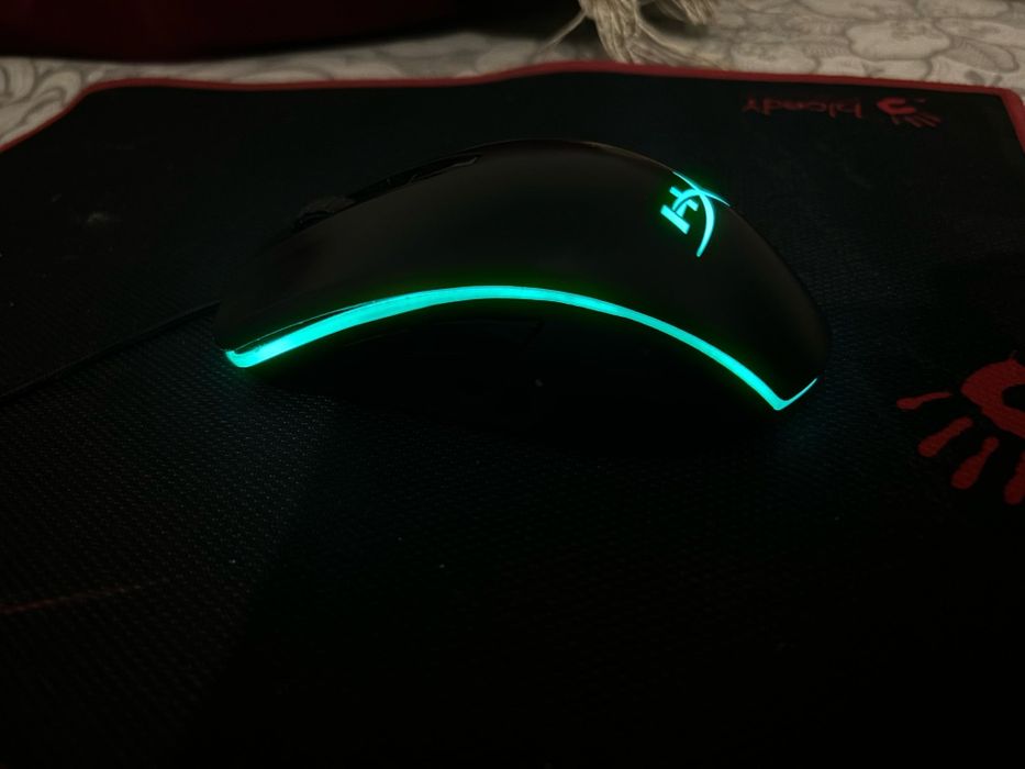 продам мышку Hyper x pulsefire surge