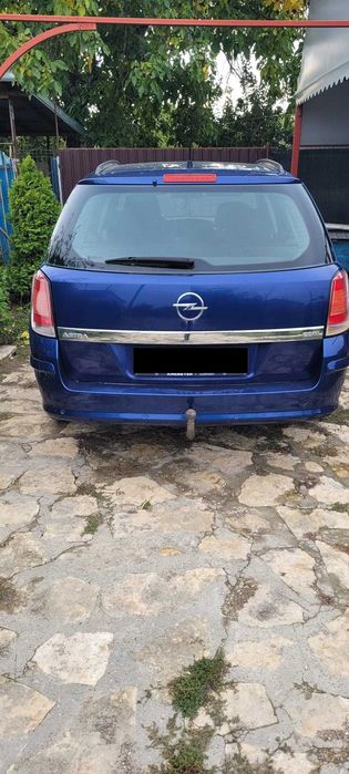 Opel ASTRA H 2007