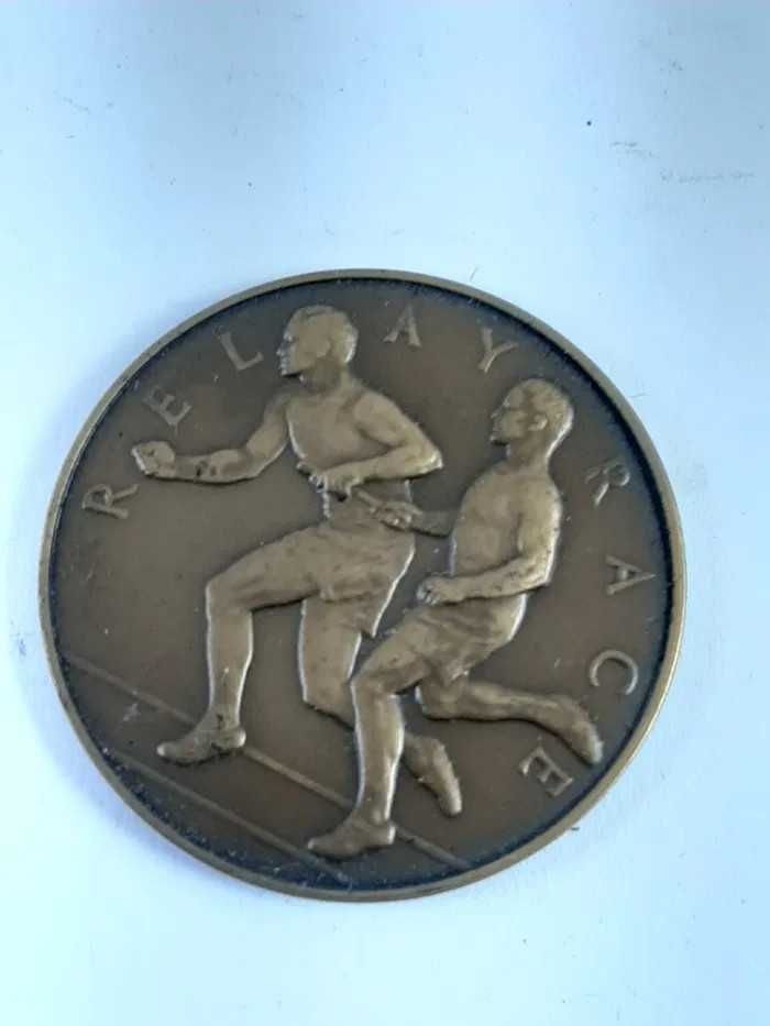 Medalie veche din bronz Relay Race Sports Anglia 1930