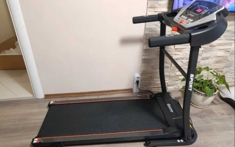 Бягаща пътека        .