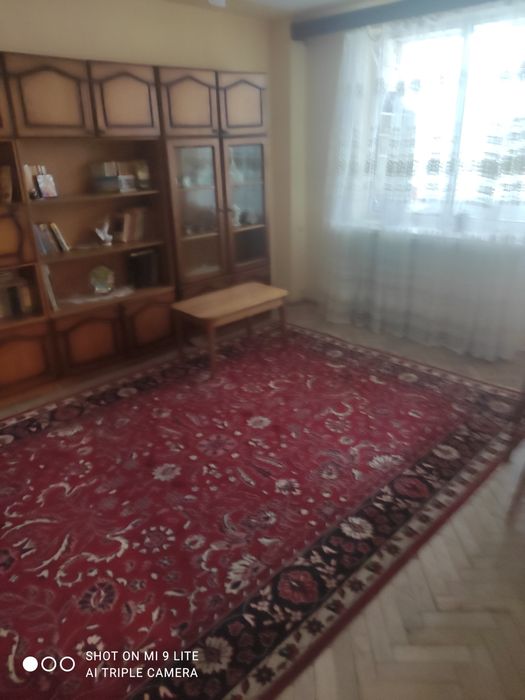 Vand apartament 3 camere