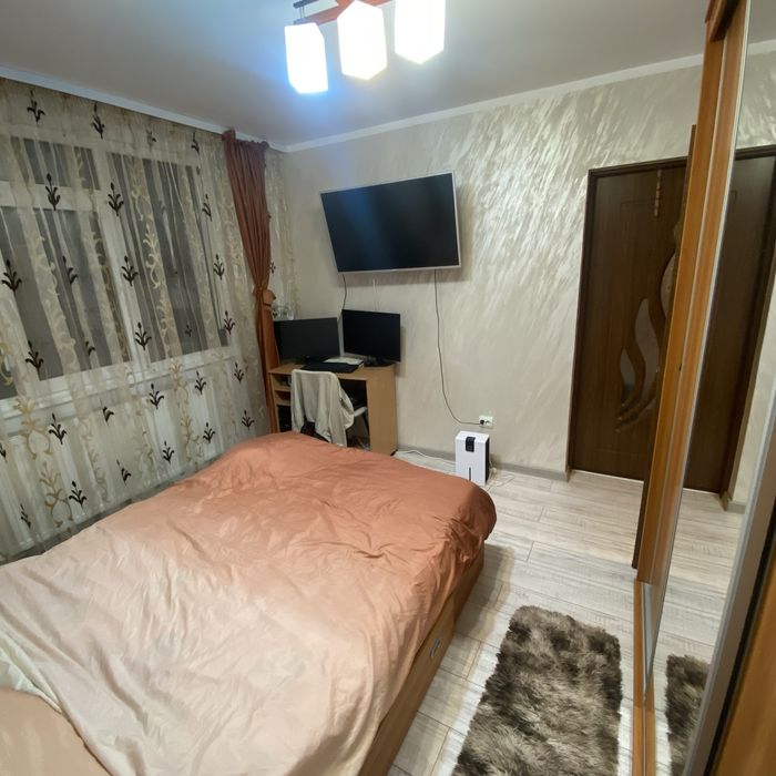 Vând apartament 2 camere proaspat renovat , parter , tiglina 1