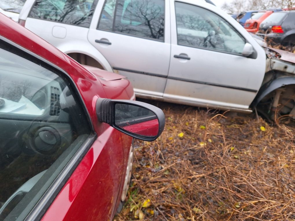 Oglinda dreapta electrica Fiat Punto an 2008