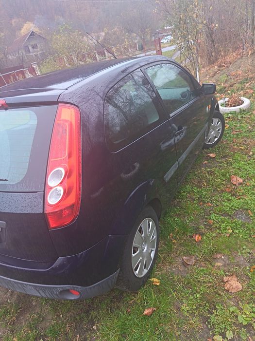 Ford Fiesta 1.3benzina