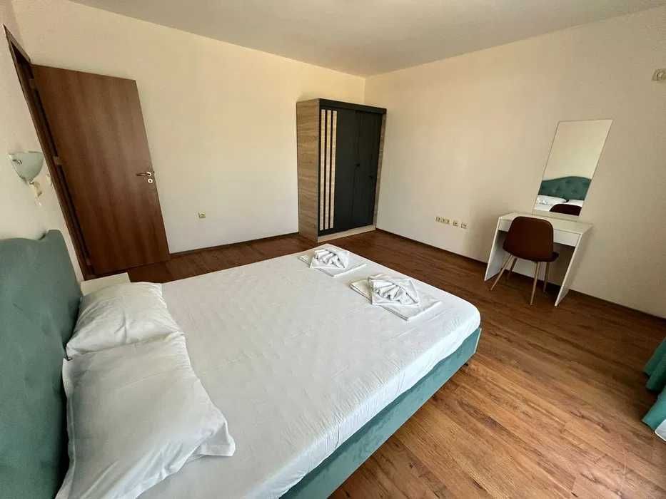 Дава се под наем Двустаен апартамент в Ахелой - 130 кв.м за 85000 € - Снимка #3
