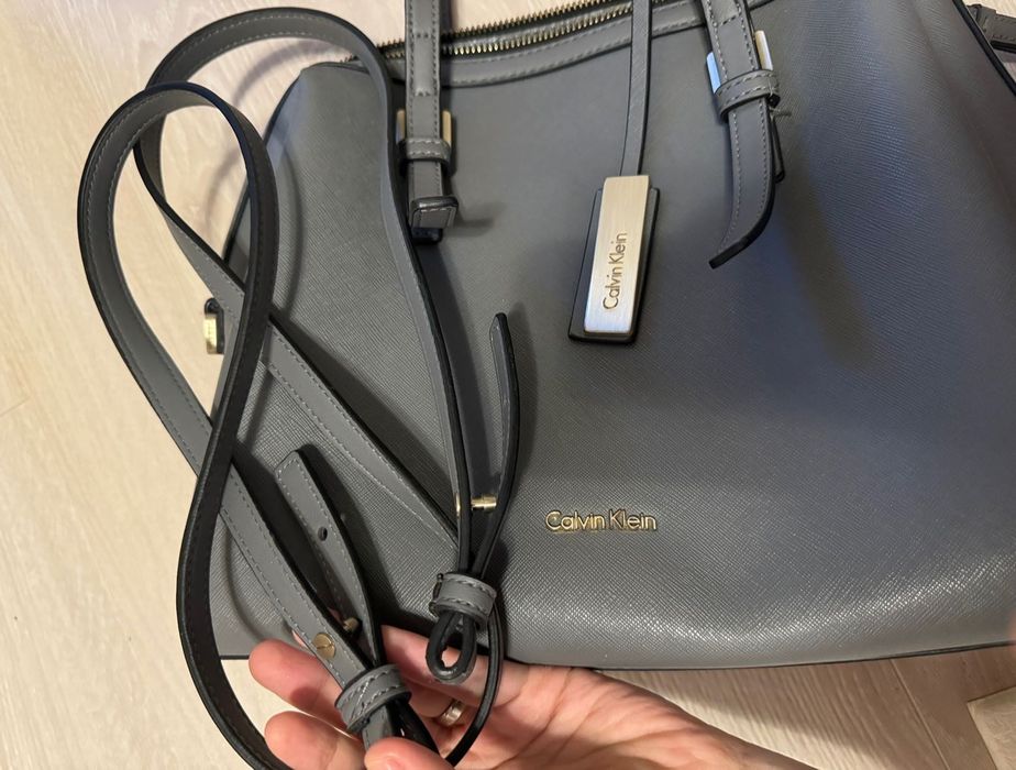 Geanta Calvin Klein