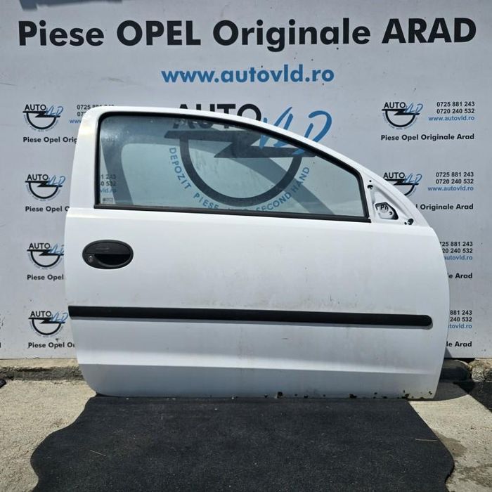 Portiera usa alba dreapta fata Opel Corsa C facelift