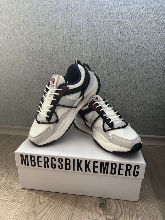 Чисто нови  Bikkemberg