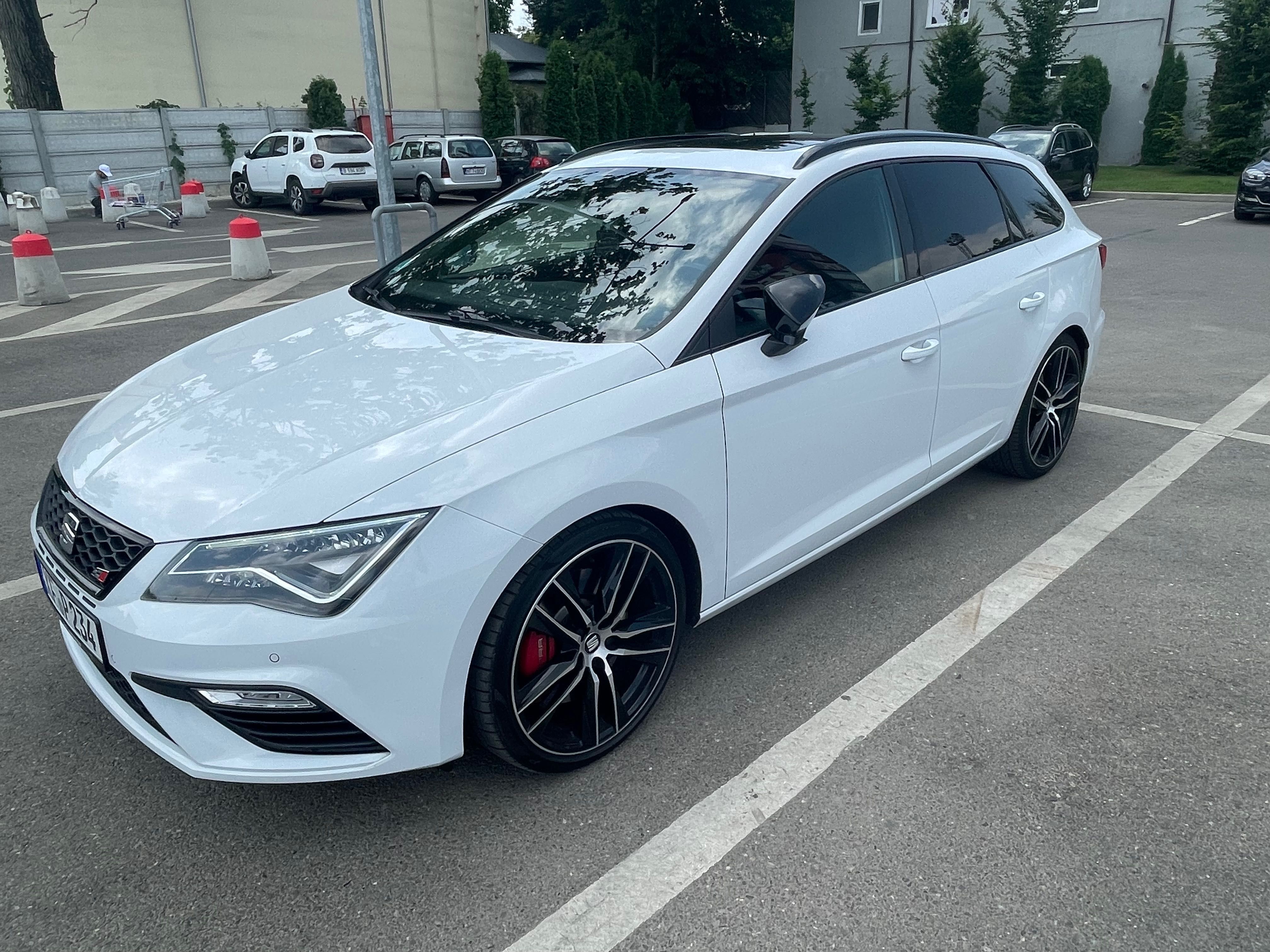 Seat leon cupra st 300 4drive